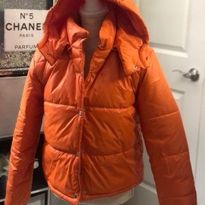 Women Puffer Jacket w/ Removable Hood